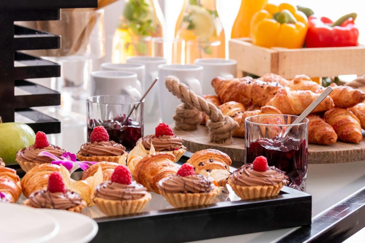 Vienna House By Wyndham Andel's Cracow 4*